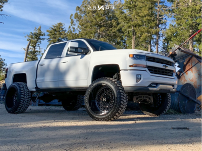 1 2018 Silverado 1500 Chevrolet Mcgaughys Suspension Lift 9in Arkon Off Road Crown Series Triumph Machined Accents