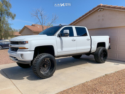 1 2018 Silverado 1500 Chevrolet Mcgaughys Suspension Lift 9in Arkon Off Road Crown Series Triumph Machined Accents