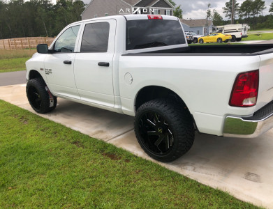 1 2020 1500 Classic Ram 2 Inch Level Stock Arkon Off Road Lincoln Black