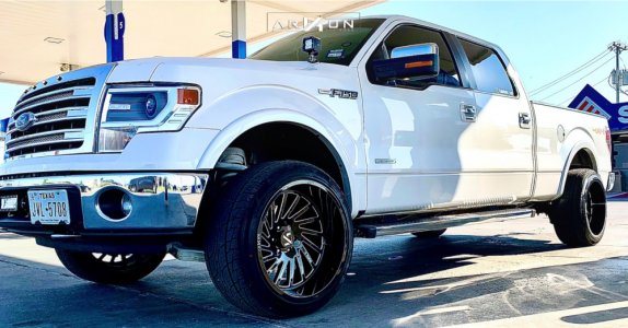 2014 Ford F-150 - 22x12 -55mm - ARKON OFF-ROAD Caesar - Leveling Kit - 305/40R22