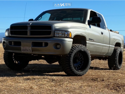 2001 Dodge Ram 1500 - 20x12 -51mm - ARKON OFF-ROAD Caesar - Suspension Lift 2.5" - 33" x 12.5"