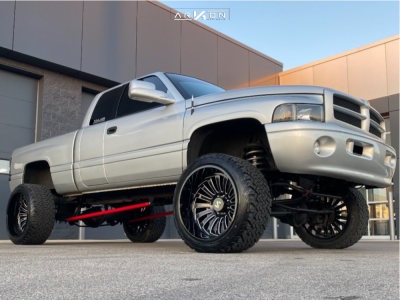 2002 Dodge Ram 2500 - 24x14 -81mm - ARKON OFF-ROAD Alexander - Suspension Lift 5" - 35" x 13.5"