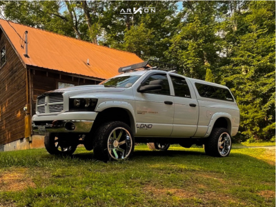 2006 Dodge Ram 2500 - 22x12 -51mm - ARKON OFF-ROAD Lincoln - Leveling Kit - 33" x 12.5"