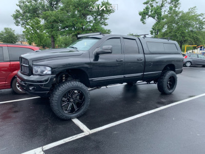 2005 Dodge Ram 2500 - 22x12 -51mm - ARKON OFF-ROAD Lincoln - Suspension Lift 6" - 37" x 13.5"