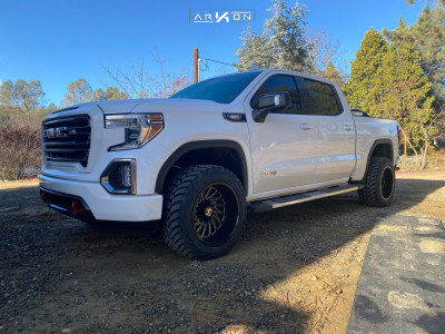 2020 GMC Sierra 1500 - 20x12 -51mm - ARKON OFF-ROAD Caesar - Stock Suspension - 33" x 12.5"