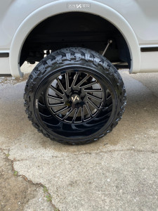 1 2013 F 150 Ford Rough Country Suspension Lift 7in Arkon Off Road Caesar Black