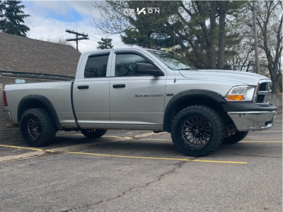2011 Ram 1500 - 22x14 -81mm - ARKON OFF-ROAD Alexander - Leveling Kit - 33" x 13.5"