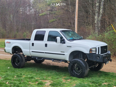 2006 Ford F-250 Super Duty - 22x12 -51mm - ARKON OFF-ROAD Alexander - Suspension Lift 9.5" - 37" x 13.5"
