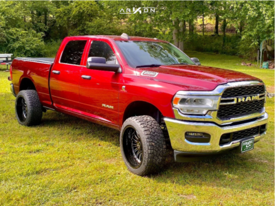 2019 Ram 2500 - 22x12 -51mm - ARKON OFF-ROAD Alexander - Stock Suspension - 33" x 12.5"