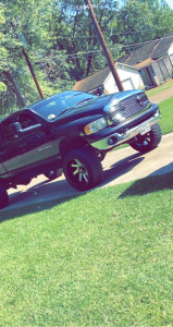 2005 Dodge Ram 2500 - 22x12 -51mm - ARKON OFF-ROAD Lincoln - Leveling Kit - 33" x 12.5"