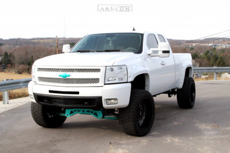 2009 Chevrolet Silverado 1500 - 22x12 -51mm - ARKON OFF-ROAD Crown Series Victory - Suspension Lift 7" - 35" x 12.5"