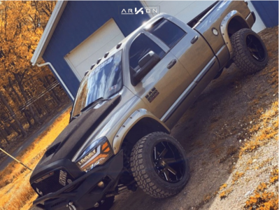 2007 Dodge Ram 2500 - 22x12 -51mm - ARKON OFF-ROAD Lincoln - Suspension Lift 3.5" - 35" x 12.5"