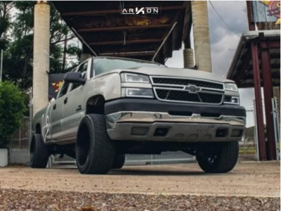 2007 Chevrolet Silverado 2500 HD Classic - 22x12 -51mm - ARKON OFF-ROAD Mandela - Leveling Kit - 305/40R22