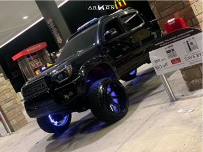 2015 Toyota Tacoma - 22x14 -81mm - ARKON OFF-ROAD Lincoln - Suspension Lift 5.5" - 33" x 14"