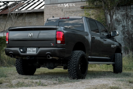 1 2017 1500 Ram Rough Country Suspension Lift 6in Arkon Off Road Davinci Gloss Black