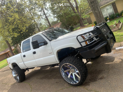 2004 Chevrolet Silverado 2500 HD - 26x14 -81mm - ARKON OFF-ROAD Lincoln - Suspension Lift 6" - 37" x 13.5"