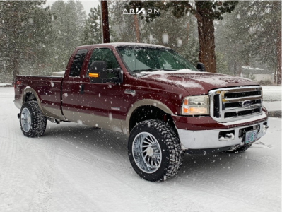 2006 Ford F-250 Super Duty - 20x12 -55mm - ARKON OFF-ROAD Caesar - Stock Suspension - 33" x 12.5"