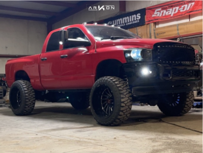 2006 Dodge Ram 2500 - 24x14 -81mm - ARKON OFF-ROAD Caesar - Suspension Lift 6" - 38" x 13.5"