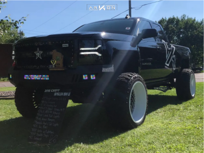 2015 Chevrolet Silverado 1500 - 24x14 -81mm - ARKON OFF-ROAD Crown Series Victory - Suspension Lift 7" - 37" x 13.5"