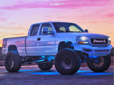 2001 GMC Sierra 1500 - 24x14 -81mm - ARKON OFF-ROAD Alexander - Suspension Lift 6" - 40" x 15.5"