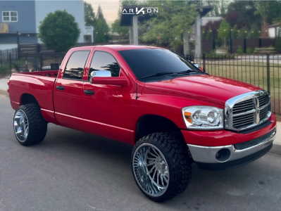 2007 Dodge Ram 1500 - 24x14 -81mm - ARKON OFF-ROAD Caesar - Suspension Lift 2.5" - 33" x 13.5"