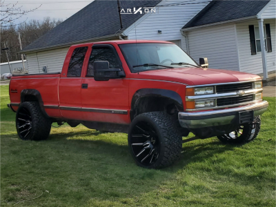 1996 Chevrolet K2500 - 24x14 -81mm - ARKON OFF-ROAD Roosevelt - Suspension Lift 4" - 33" x 14.5"