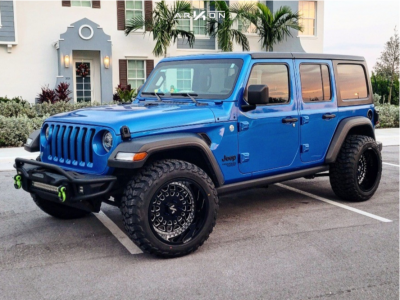 2021 Jeep Wrangler - 20x12 -51mm - ARKON OFF-ROAD Crown Series Triumph - Stock Suspension - 33" x 12.5"