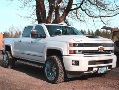 2018 Chevrolet Silverado 2500 HD - 22x12 -51mm - ARKON OFF-ROAD Caesar - Stock Suspension - 33" x 12.5"