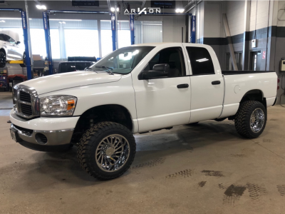 2008 Dodge Ram 2500 - 20x12 -51mm - ARKON OFF-ROAD Caesar - Suspension Lift 2.5" - 33" x 12.5"