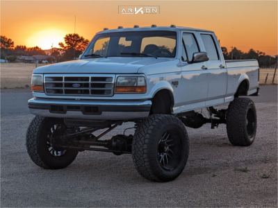 1996 Ford F-250 - 22x12 -51mm - ARKON OFF-ROAD Mandela - Suspension Lift 8.5" - 38" x 13.5"