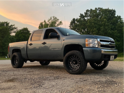 2008 Chevrolet Silverado 1500 - 22x12 -51mm - ARKON OFF-ROAD Caesar - Suspension Lift 3" - 33" x 12.5"