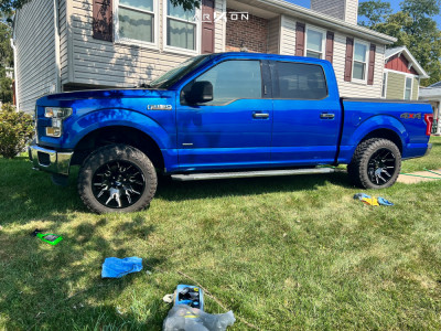 2015 Ford F-150 - 20x10 -25mm - ARKON OFF-ROAD Roosevelt - Leveling Kit - 33" x 12.5"