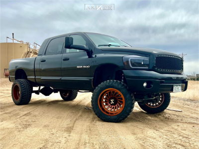 2006 Dodge Ram 2500 - 20x12 -51mm - ARKON OFF-ROAD Caesar - Suspension Lift 6" - 35" x 13.5"