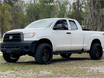 2011 Toyota Tundra - 22x12 -51mm - ARKON OFF-ROAD Caesar - Suspension Lift 2.5" - 33" x 12.5"