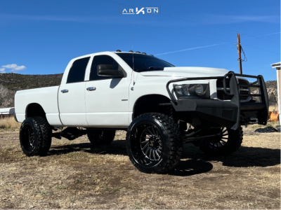 2006 Dodge Ram 2500 - 24x14 -81mm - ARKON OFF-ROAD Caesar - Suspension Lift 6" - 37" x 13.5"