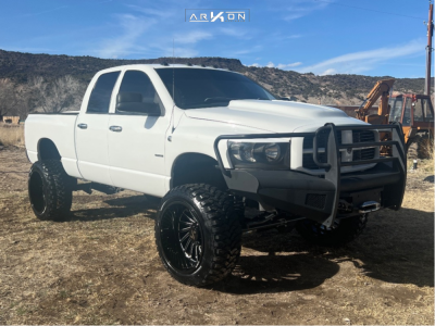 2006 Dodge Ram 2500 - 24x14 -81mm - ARKON OFF-ROAD Caesar - Suspension Lift 6" - 37" x 13.5"