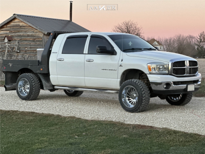 2006 Dodge Ram 2500 - 20x12 -51mm - ARKON OFF-ROAD Caesar - Suspension Lift 2.5" - 33" x 12.5"