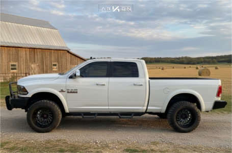 1 2016 2500 Ram Limited Unknown Leveling Kit Arkon Off Road Caesar Black Milled