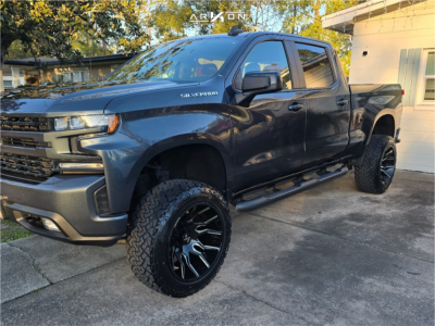 2019 Chevrolet Silverado 1500 - 22x12 -51mm - ARKON OFF-ROAD Roosevelt - Suspension Lift 4" - 35" x 12.5"