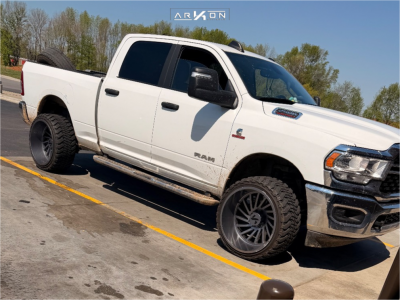 2024 Ram 2500 - 24x14 -81mm - ARKON OFF-ROAD Caesar - Stock Suspension - 35" x 13.5"