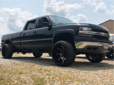 2002 Chevrolet Silverado 2500 HD - 24x14 -81mm - ARKON OFF-ROAD Lincoln - Stock Suspension - 305/35R24