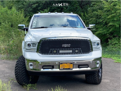 2016 Ram 1500 - 22x12 -51mm - ARKON OFF-ROAD Alexander - Suspension Lift 6" - 325/50R22