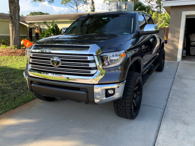 2018 Toyota Tundra - 20x9 -1mm - ARKON OFF-ROAD Lincoln - Leveling Kit - 305/55R20