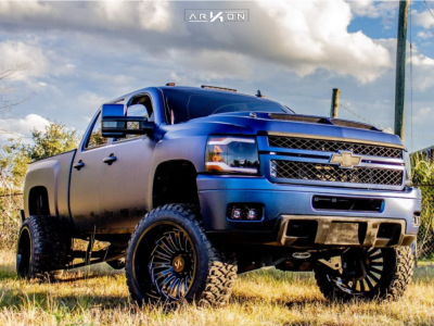 2010 Chevrolet Silverado 2500 HD - 24x14 -81mm - ARKON OFF-ROAD Alexander - Suspension Lift 6" - 37" x 13.5"