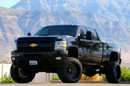 2013 Chevrolet Silverado 2500 HD - 22x14 -76mm - ARKON OFF-ROAD Alexander - Suspension Lift 6" - 35" x 13.5"