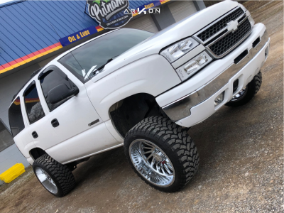 2002 Chevrolet Tahoe - 22x12 -51mm - ARKON OFF-ROAD Caesar - Suspension Lift 4.5" - 33" x 12.5"