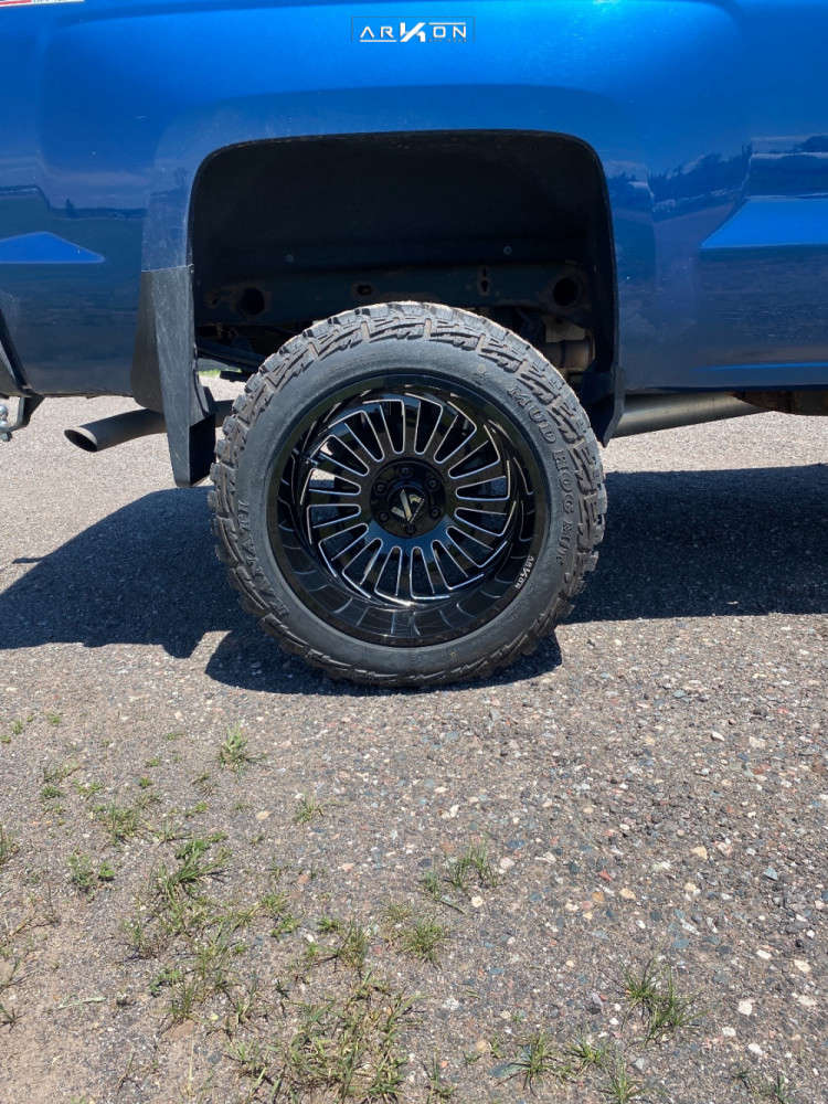 2017 Chevrolet Silverado 1500 Wheel Offset Super Aggressive 3"5