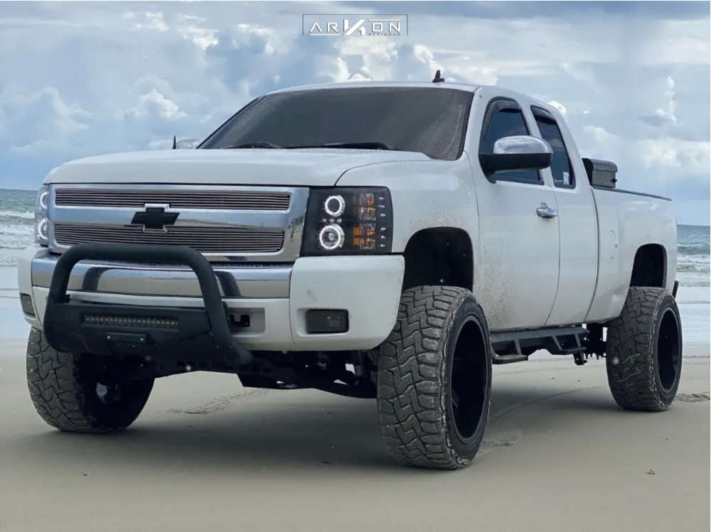 2007 Chevrolet Silverado 1500 Wheel Offset Super Aggressive