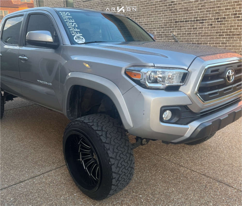 2016 Toyota Tacoma Wheel Offset Aggressive > 1