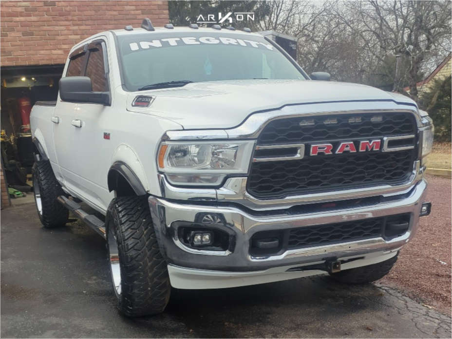 American Roadstar M/T 35x12.50R20LT